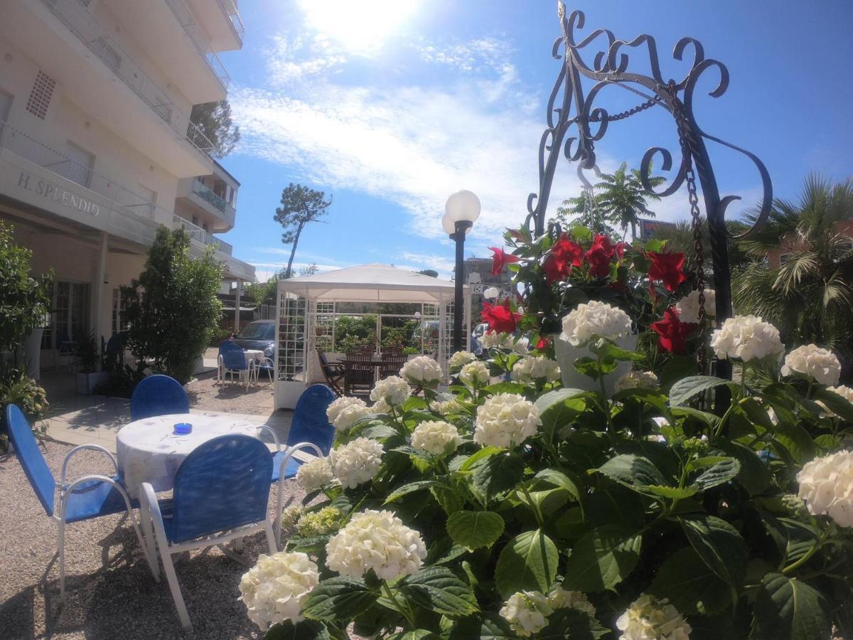Splendid B&B Milano Marittima Ngoại thất bức ảnh