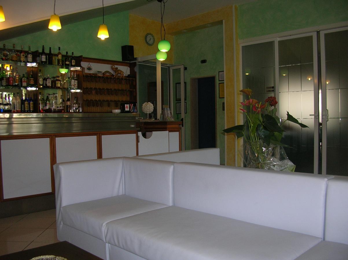 Splendid B&B Milano Marittima Ngoại thất bức ảnh