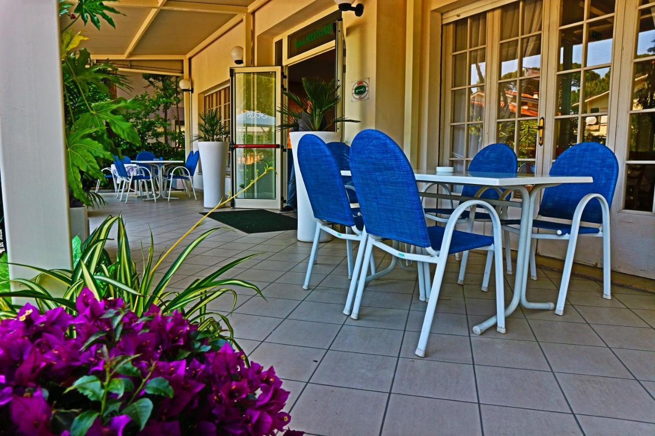 Splendid B&B Milano Marittima Ngoại thất bức ảnh