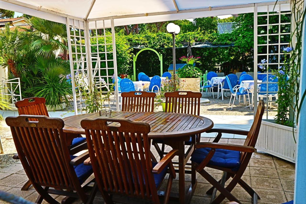 Splendid B&B Milano Marittima Ngoại thất bức ảnh