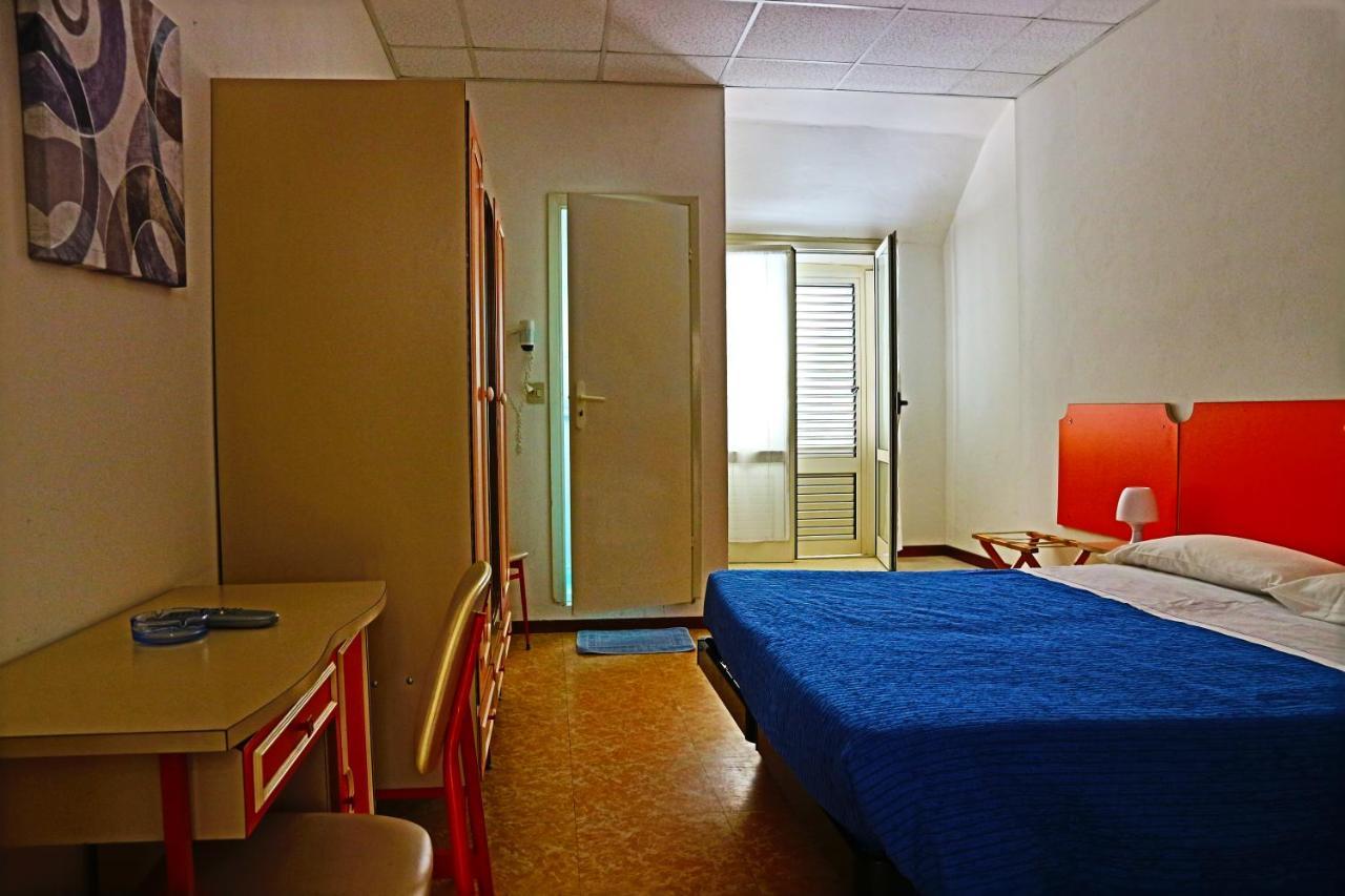 Splendid B&B Milano Marittima Ngoại thất bức ảnh
